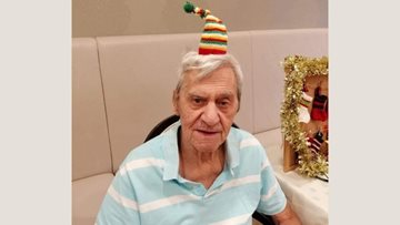 Fundraising success as Huddersfield care home hosts Christmas Fayre